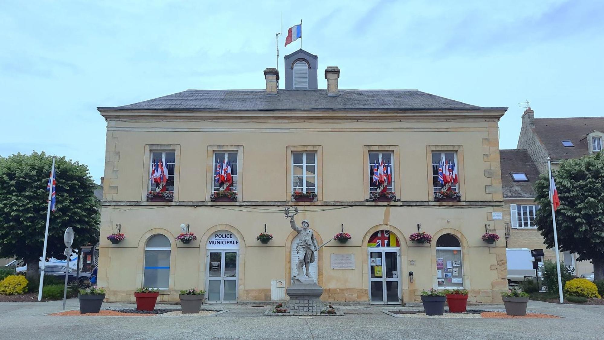 La Maison Du Pays D'Auge Troarn Ngoại thất bức ảnh